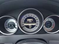 Pogled na kombinovani instrument