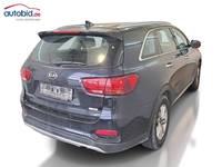 Pogled od pozadi desno