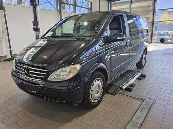 Widok z przodu po stronie lewej