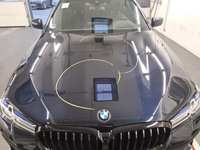 Капот двигателя