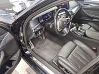 Вид на салон