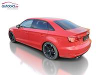 Pogled od pozadi levo