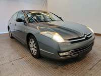 Pogled od napred  desno