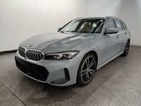 Skats no kreisās puses priekšā