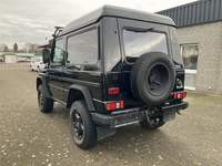 Pogled od pozadi levo