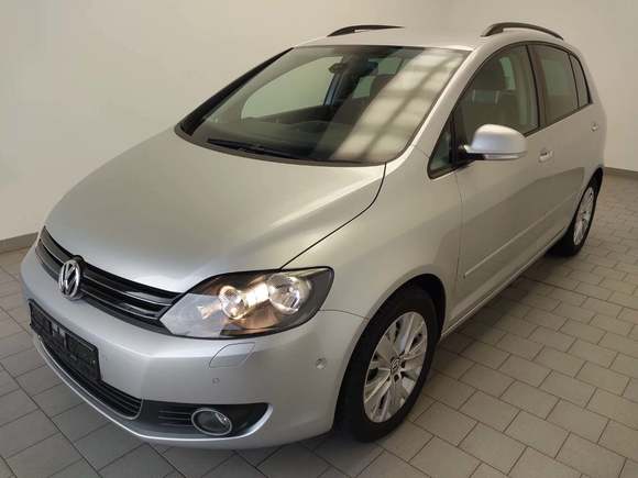 Pogled od napred levo