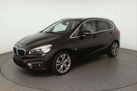 Náhled zpředu zleva