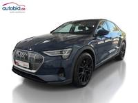 Skats no kreisās puses priekšā