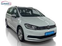 Skats no labās puses priekšā