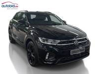 Skats no labās puses priekšā