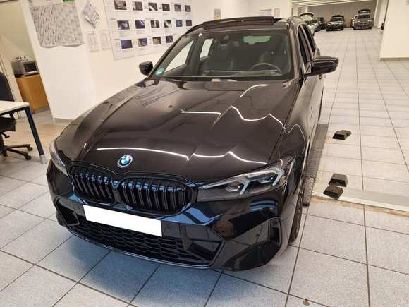 Vue de l’avant gauche