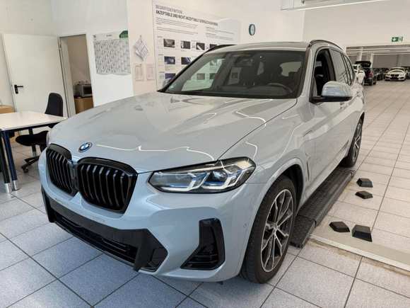 Vue de l’avant gauche