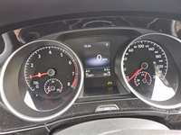 Pogled na kombinovani instrument