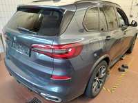 Vue de l’arrière droit