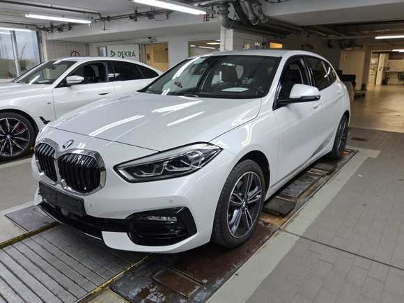 Вид спереди слева