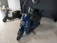 Pogled od napred levo