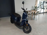 Pogled od napred  desno