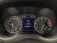 Pohled na přístrojovou desku