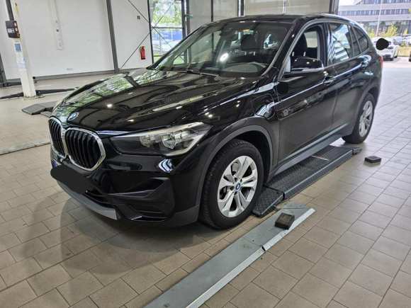 Vue de l’avant gauche