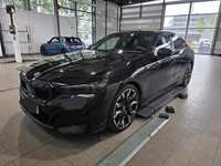 Vue de l’avant gauche