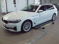 Vue de l’avant gauche