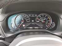 Pogled na kombinovani instrument