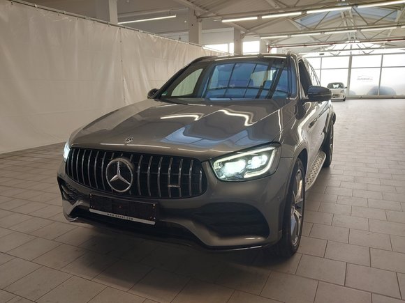 Вид спереди слева