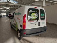 Вид сзади слева