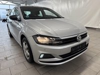 Вид спереди справа