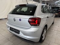 Вид сзади справа