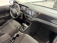 Вид на салон