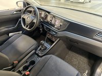 Вид на салон