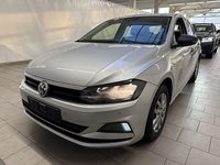 VW Polo 1,6 TDI "Trendline" ПОВРЕЖДЕНИЯ В РЕЗУЛЬТАТЕ ГРАДА