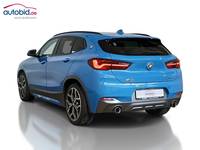 Pogled od pozadi levo