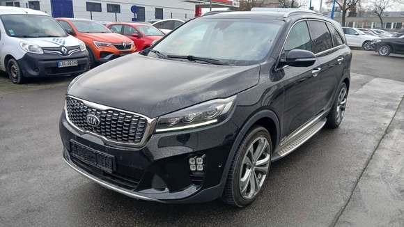 Pogled od napred levo