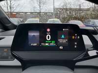 Pogled na kombinovani instrument