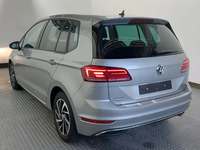 Pogled od pozadi levo