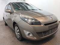 Pogled od napred  desno