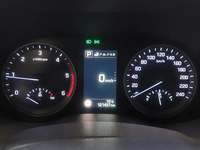 Pogled na kombinovani instrument