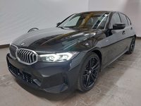 Pogled od napred levo