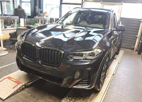 Вид спереди слева