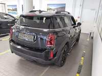 Widok z tyłu po stronie prawej