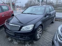 Pogled od napred levo