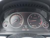 Pohled na přístrojovou desku