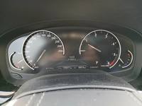 Pohled na přístrojovou desku