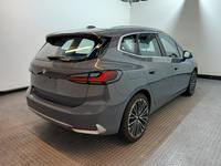 Vue de l’arrière droit