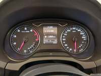 Pogled na kombinovani instrument