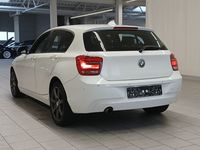 Náhled zezadu zleva