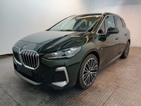 Skats no kreisās puses priekšā