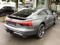 Widok z tyłu po stronie prawej